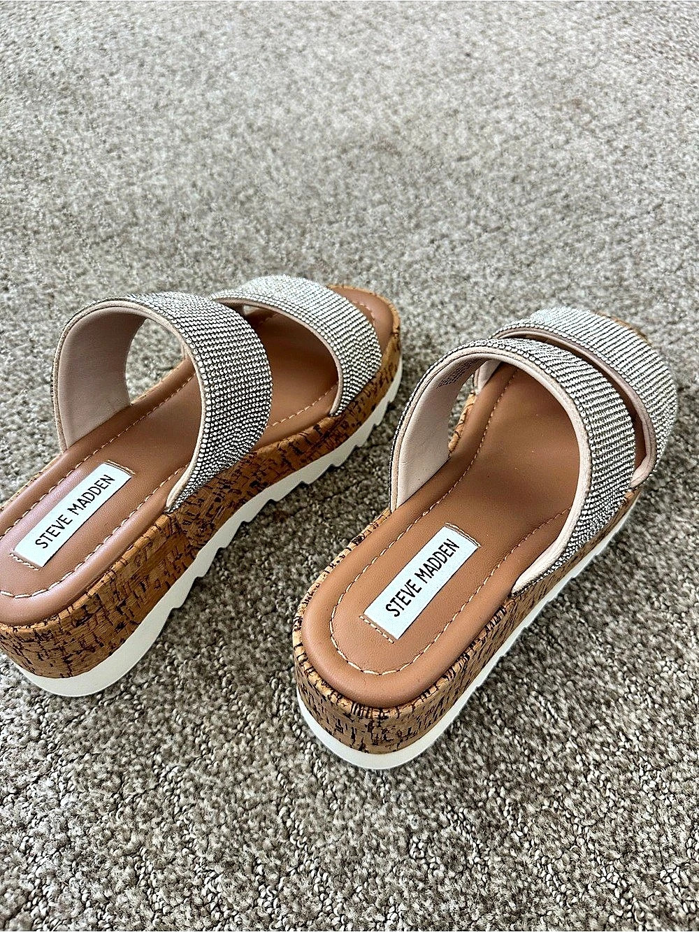 Steve Madden Defer Rhinestone Platform Sandals in Silver & Brown Like New
